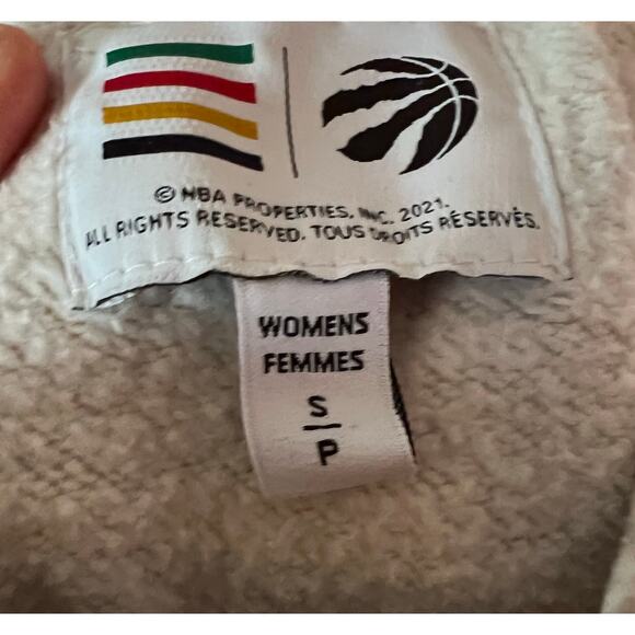 Toronto Raptors Hudson Bay Hoodie Pullover Gray and Striped SZ S - Picture 5 of 6